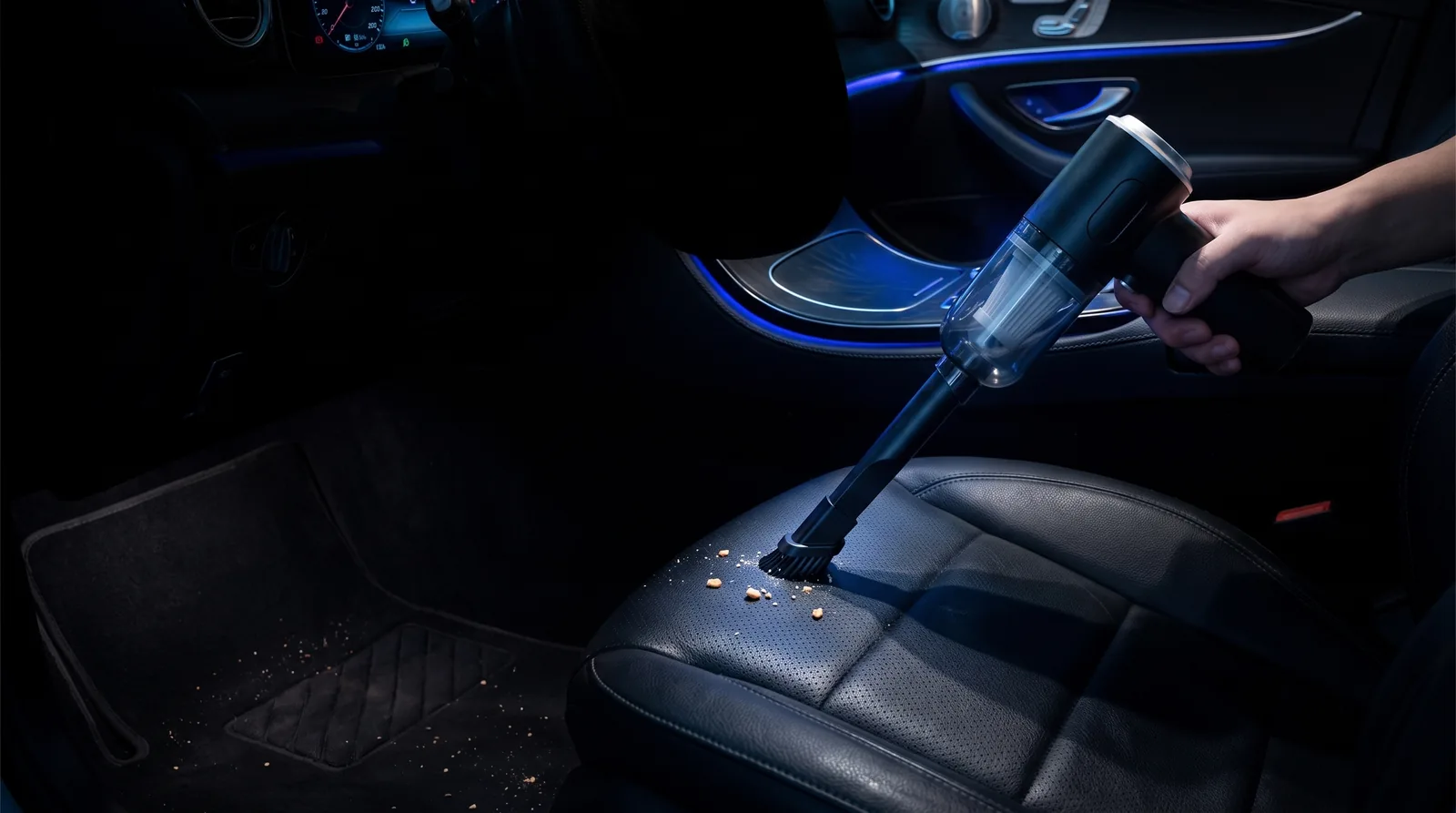 BlackBolt car vacuum on a dark background